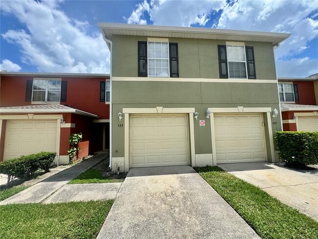 Building Photo - 533 Cresting Oak Cir