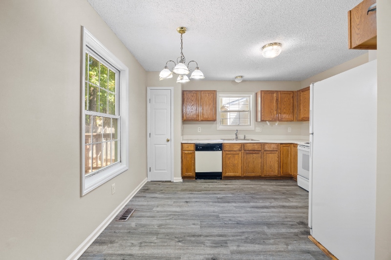 Building Photo - 4215 Mantua Way