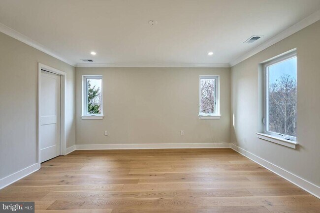 Building Photo - 9300 Riggs Rd