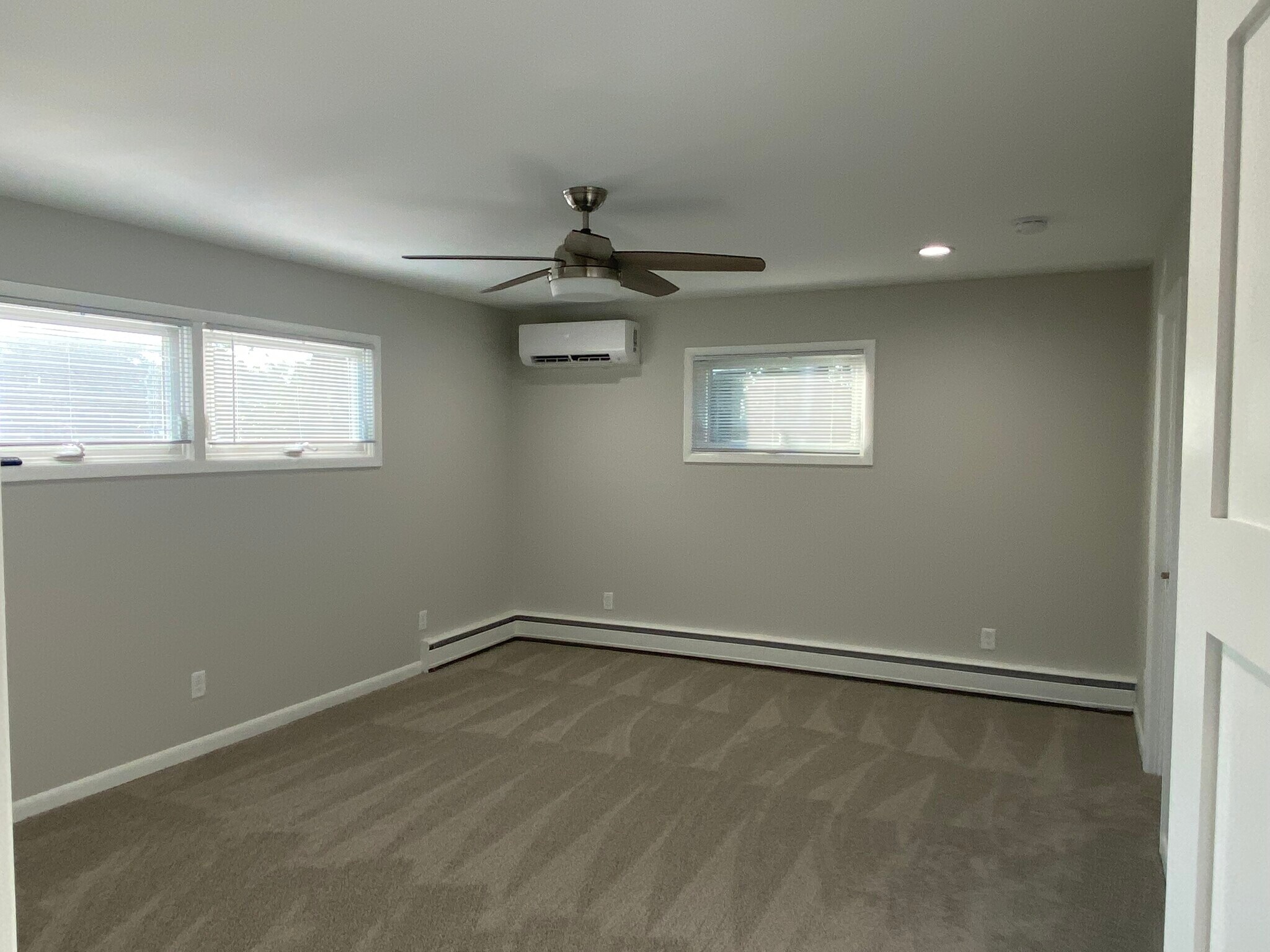 Primary Bedroom - 144 Main St