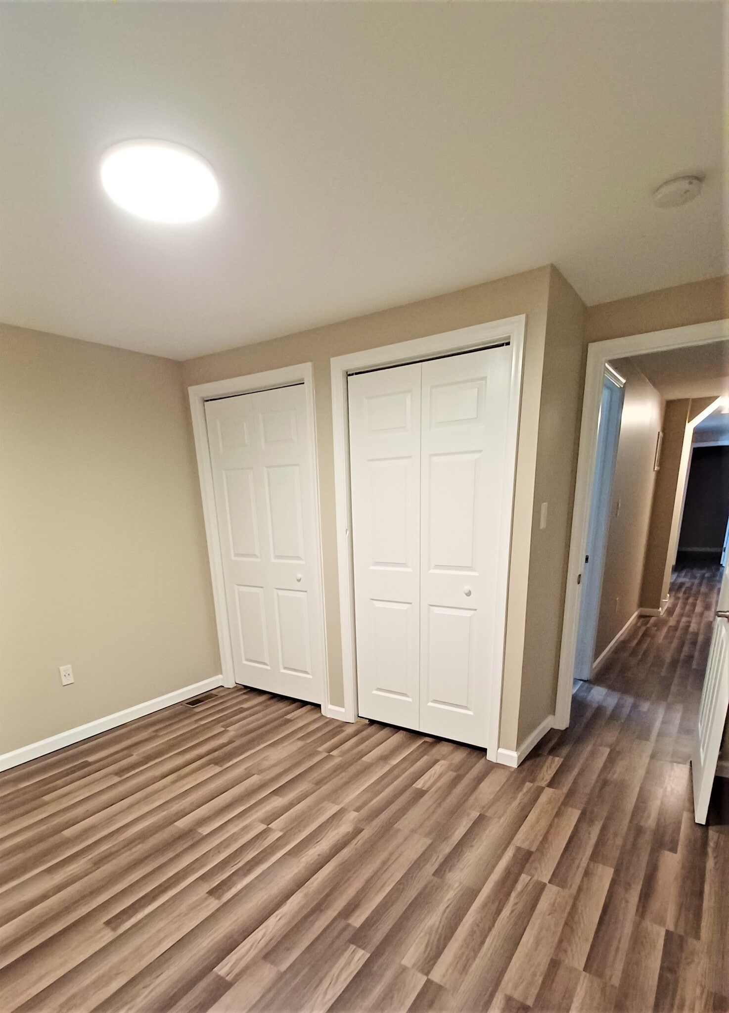 Master Bedroom - 135 Hamilton Ave