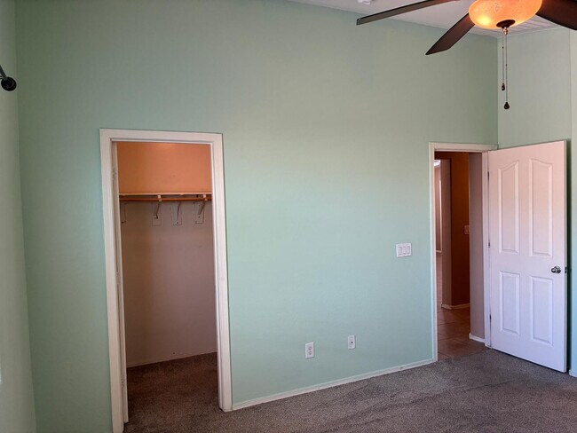 Building Photo - 23826 W Yavapai St