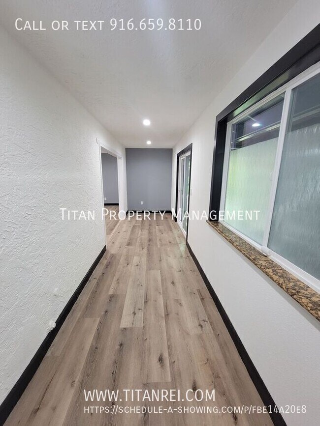 Building Photo - 6245 Dias Ave