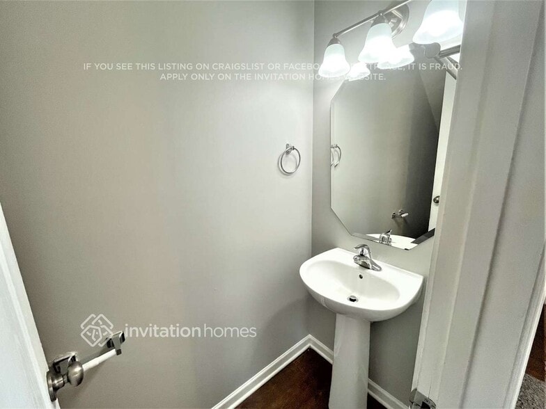 Building Photo - 507 Tansy Dr