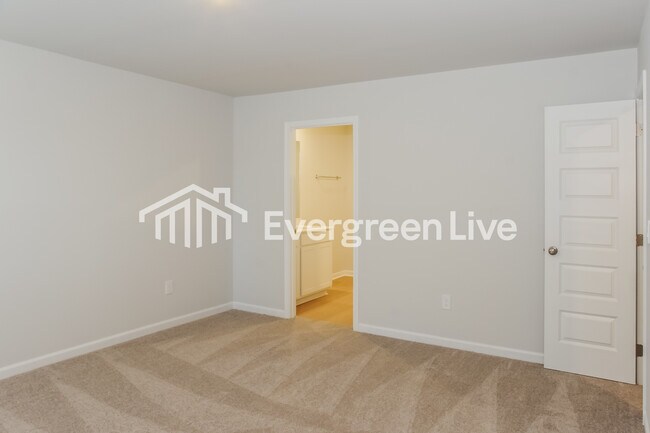 Building Photo - 22629 Dashwood Ln