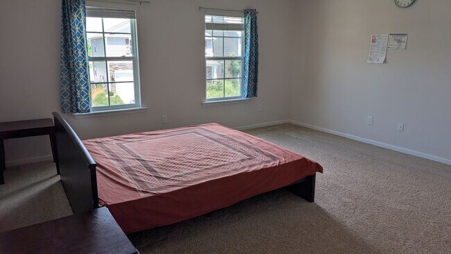 Building Photo - 3599 Village Springs Dr