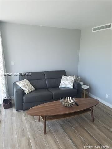 Building Photo - 2505 S Ocean Blvd