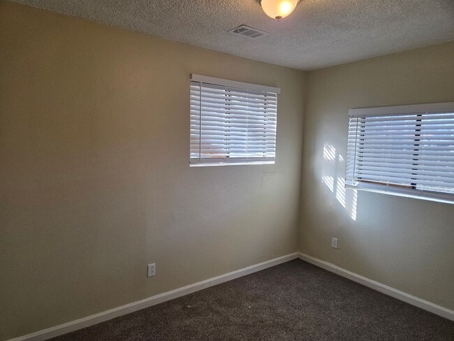 Building Photo - Wolff St - GN - HOME WARRANTY