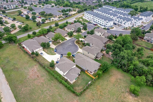 Building Photo - 11309 Birlandier Ct