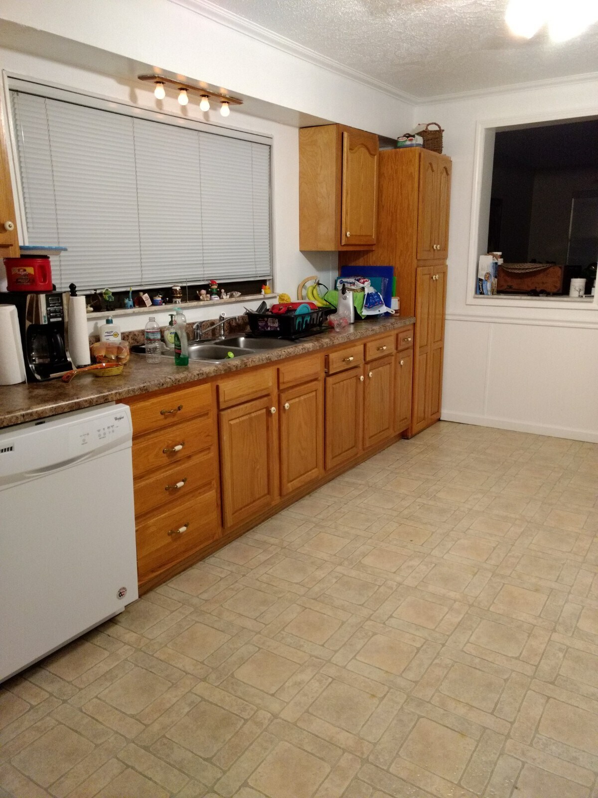 Building Photo - 350 33rd St