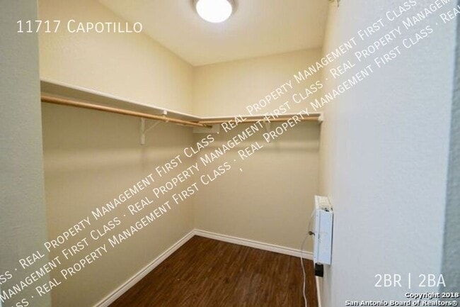 Building Photo - 11717 Capotillo-