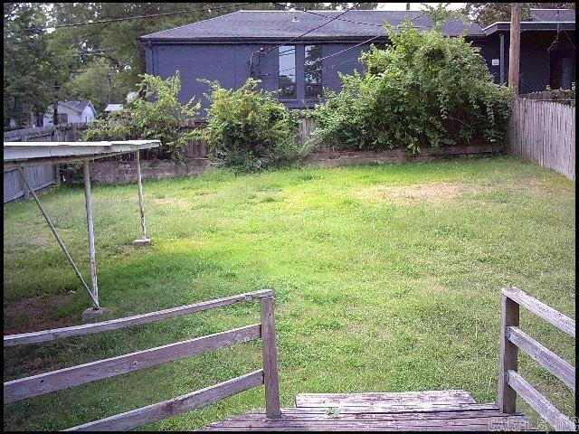 Building Photo - 5919 Woodlawn Dr