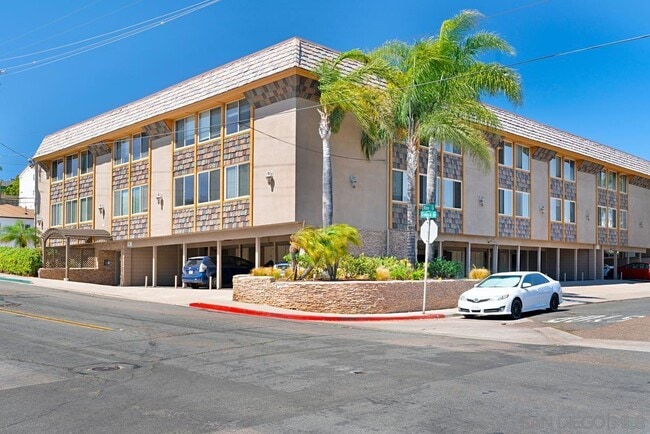 Building Photo - 1205 Colusa St