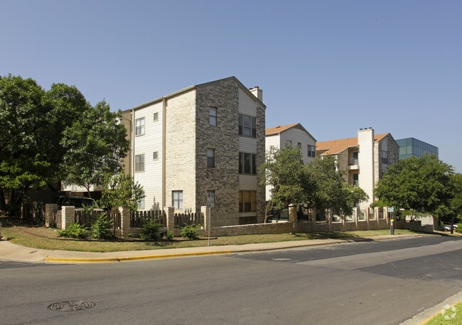 Primary Photo - Winchester Condominiums