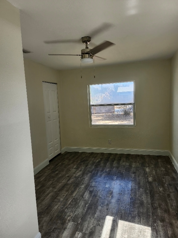 Building Photo - 1335 E Bay St