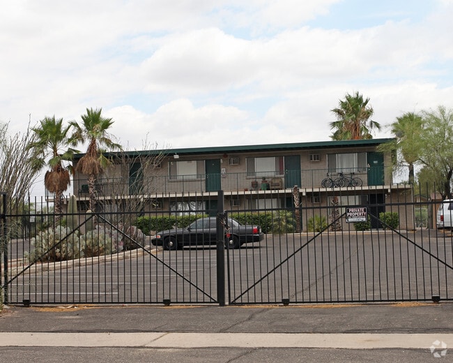 Building Photo - Park & Copper Apartments