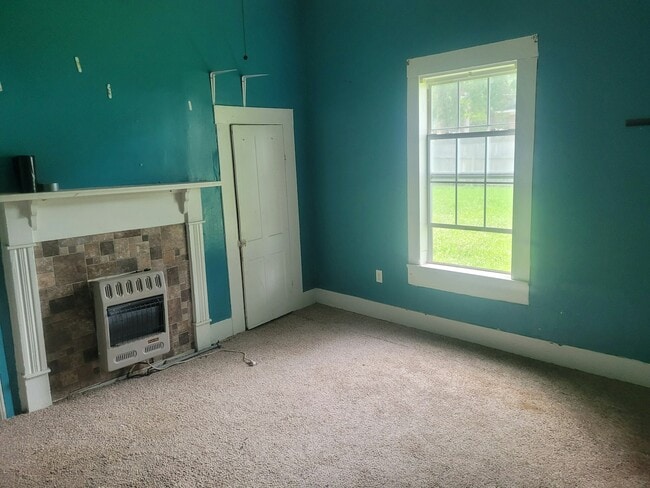 Building Photo - 507 S Middle St