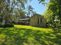 Building Photo - 207 Brookview Terrace