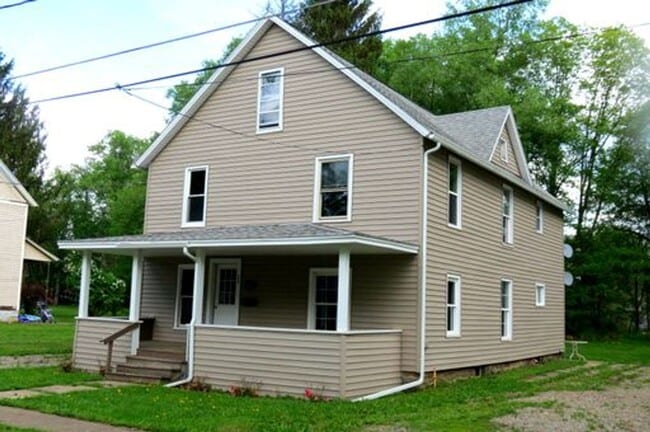 Primary Photo - 20 Sullivan St