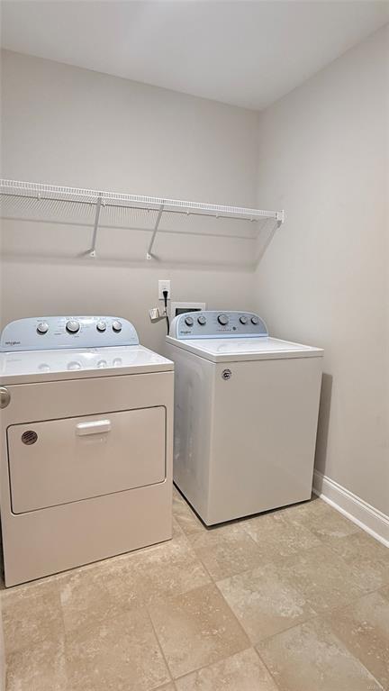 Building Photo - 1219 McClain Dr