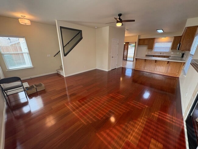 Building Photo - PRIVATE SHOWING ONLY! Immaculate 2 Story Home for Rent in Exeter!