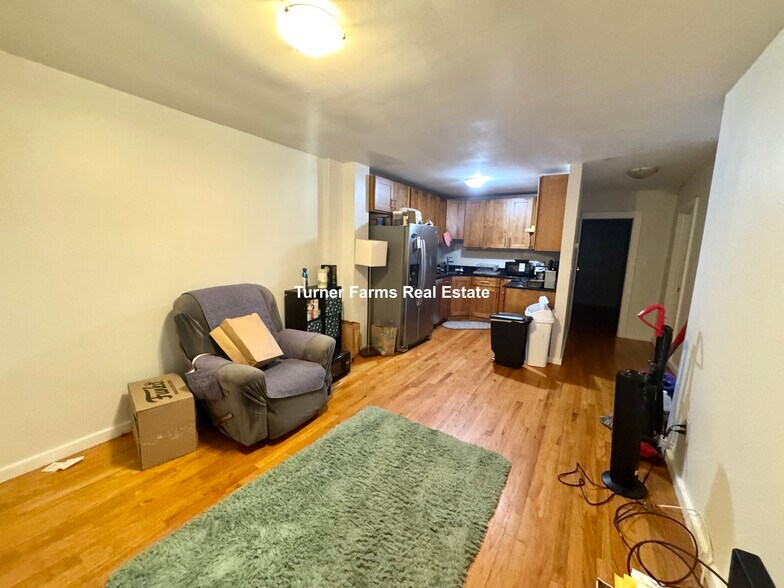 Primary Photo - 125 Rindge Ave