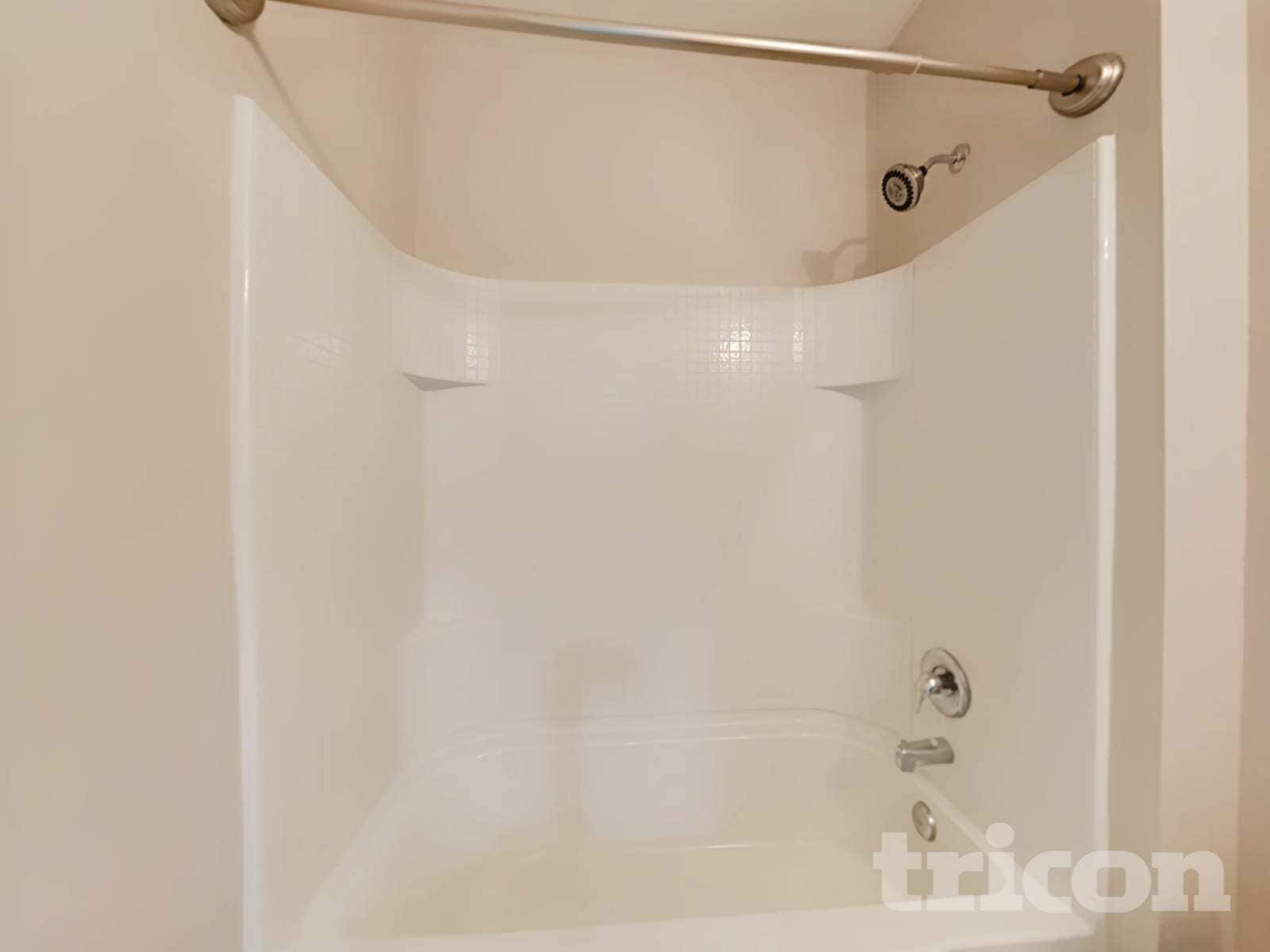 Building Photo - 2449 Valhalla Dr