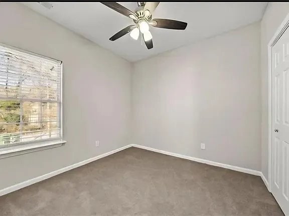 Building Photo - 1021 Ada Ave NW