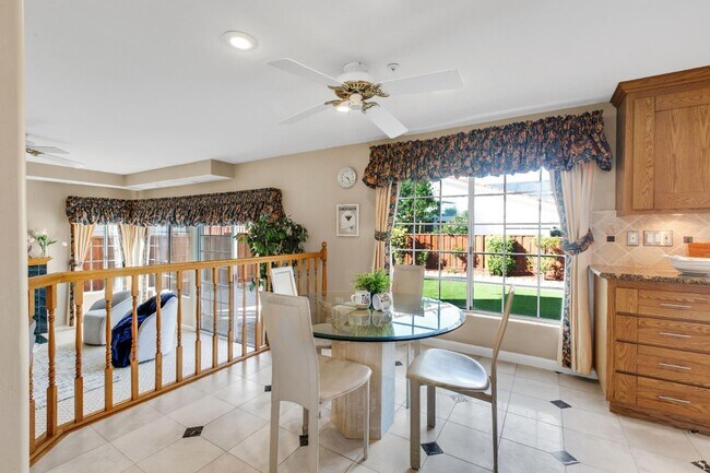 Building Photo - 639 Mercado Ct