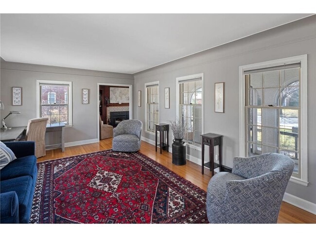 Building Photo - 2721 29th Ave NE