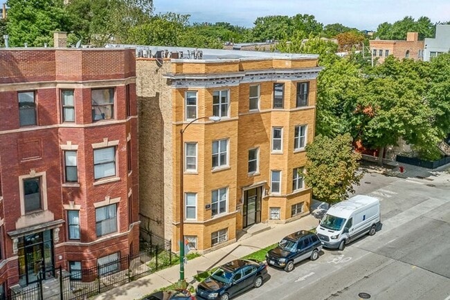 Building Photo - 2009 W Cortez St