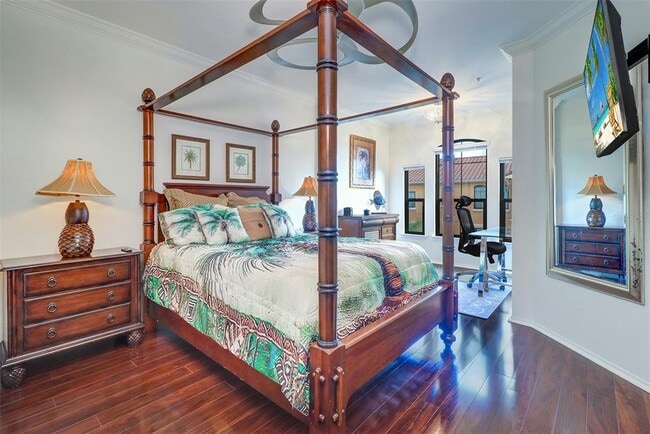 Building Photo - 2749 Via Cipriani