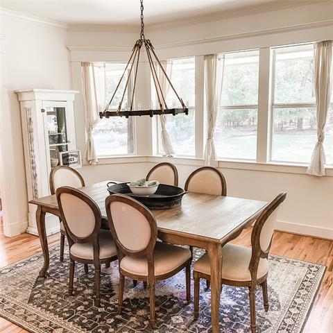 Building Photo - 581 Country Club Rd