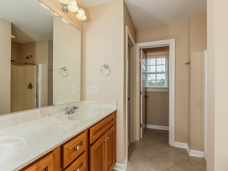 Building Photo - 601 Monterey Pine Dr