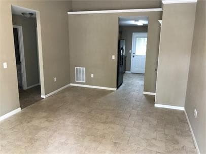 Building Photo - 602 W Gay St