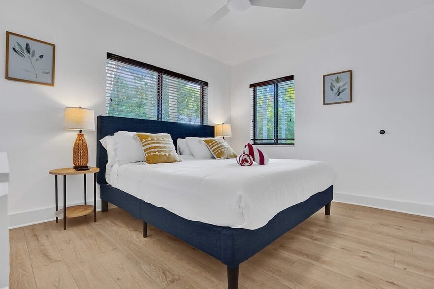 Building Photo - 333 Walnut St