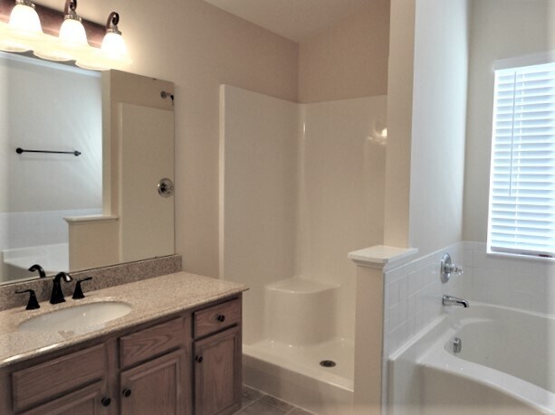 Building Photo - 10529 Williamswoods Dr