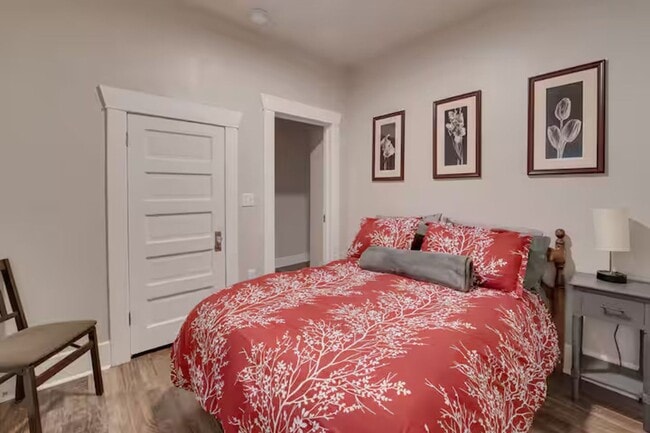 Building Photo - TheSuiteOne @ The Garland Suites (Furnished)