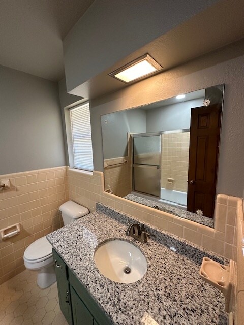 Building Photo - 6020 N Meridian Pl
