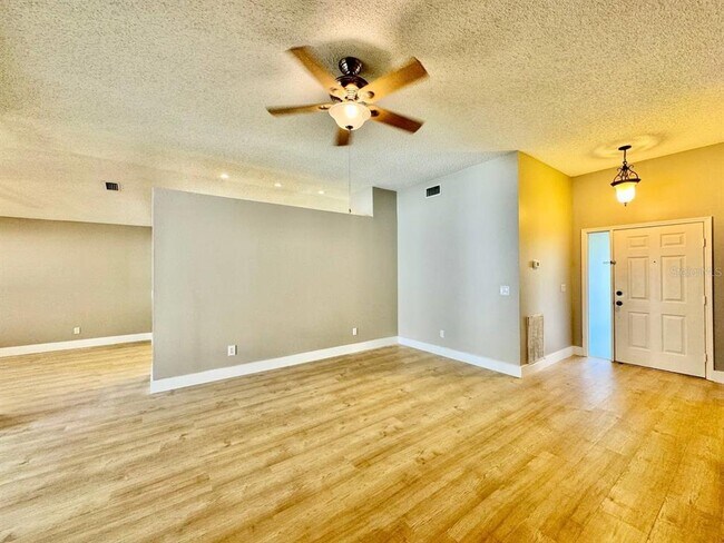 Building Photo - 13514 Colorado Pl