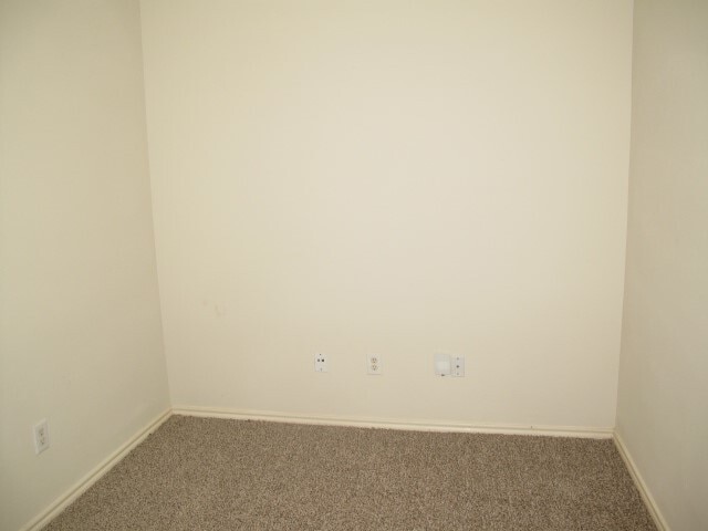 Building Photo - 14426 Fairbuff Ln
