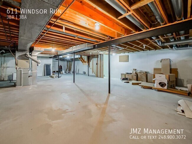 Building Photo - 611 Windsor Run