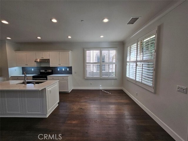 Building Photo - 35 Courant