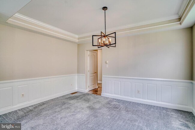 Building Photo - 9902 Player Dr