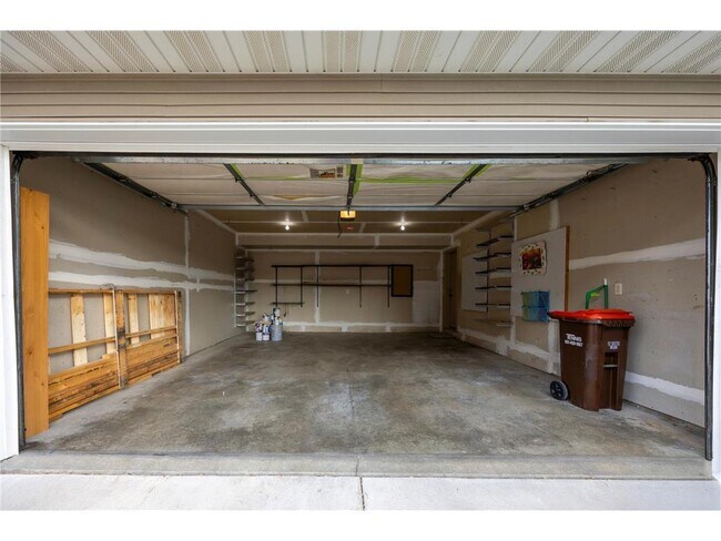 Building Photo - 926 Ramsey St