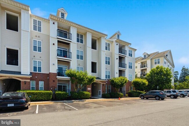 Building Photo - 21228 McFadden Square