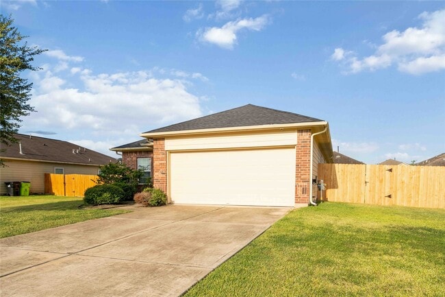 Building Photo - 2206 Grand Isle Ln
