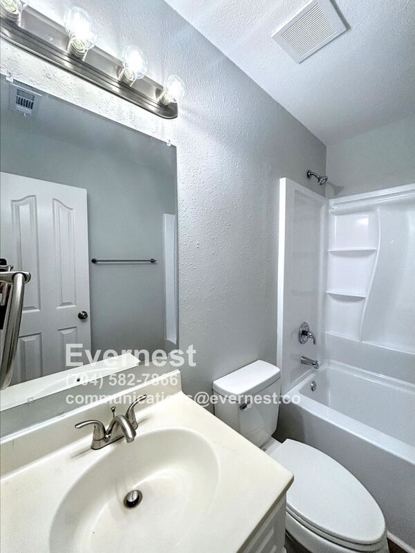 Building Photo - 1007 Bitter Root Ct