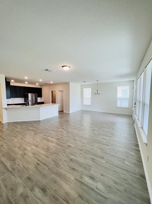 Building Photo - 6229 Mantalcino Dr