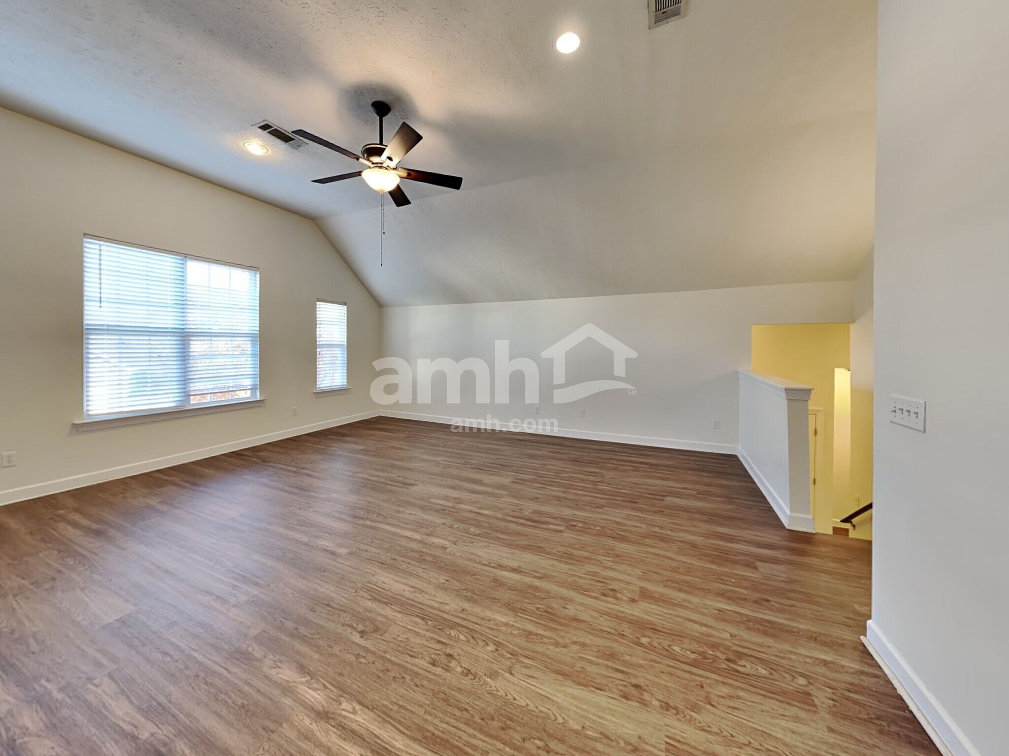 Building Photo - 929 Morning Rd